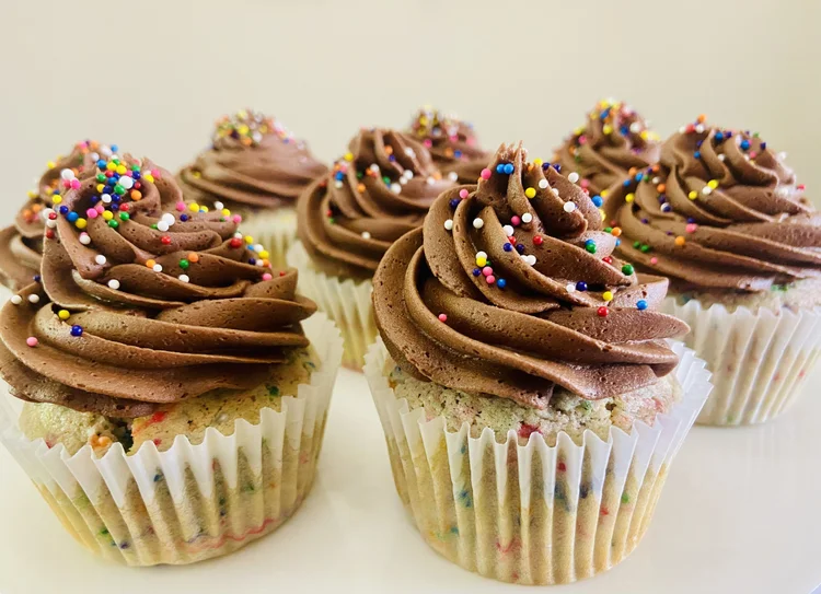 Cupcakes design 16
